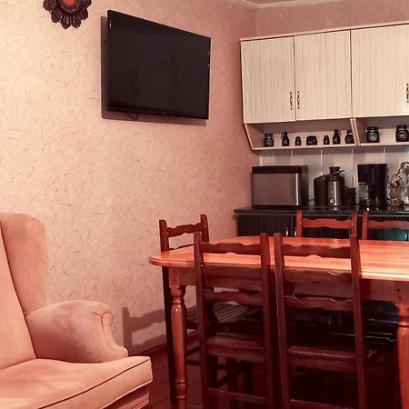 Bees Guesthouse Μέστια Εξωτερικό φωτογραφία