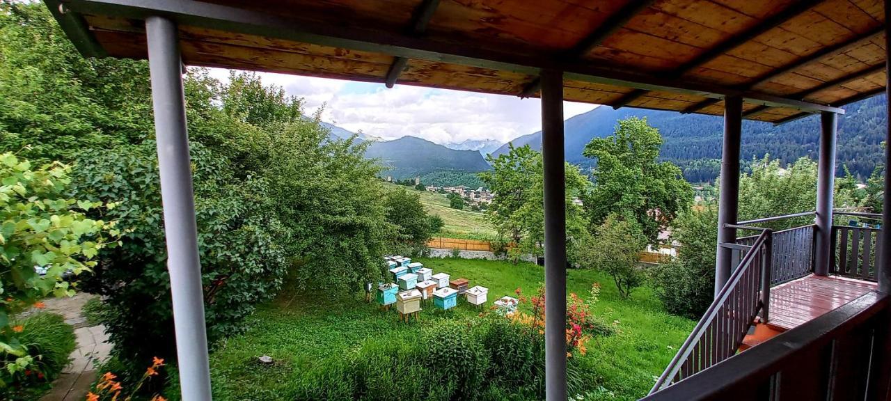 Bees Guesthouse Μέστια Εξωτερικό φωτογραφία
